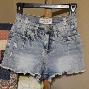 Flying Monkey Women's Frayed Hem Jean Shorts - Light Blue